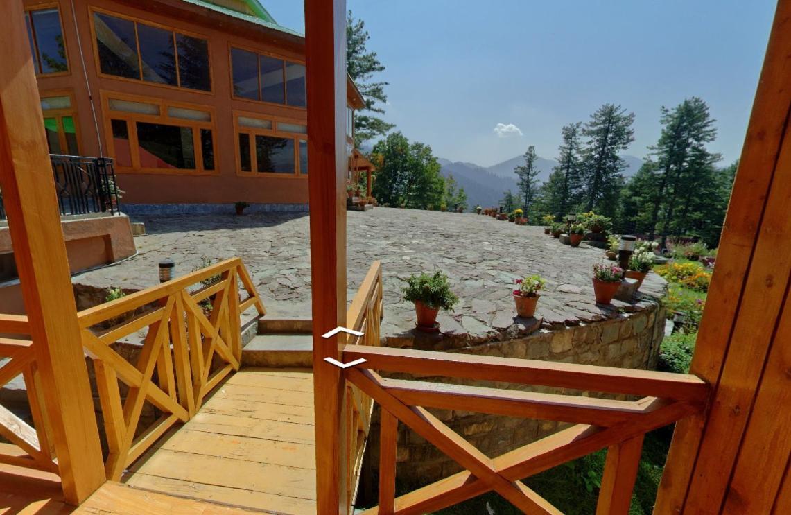 Arcadian Sprucewoods Hotel Shogran Bagian luar foto